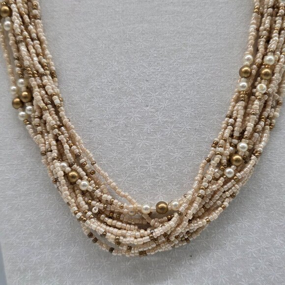 Vintage Multi Strand Seed Pearl & Gold Tone Beaded Necklace With Decorative Clas - Picture 3 of 7